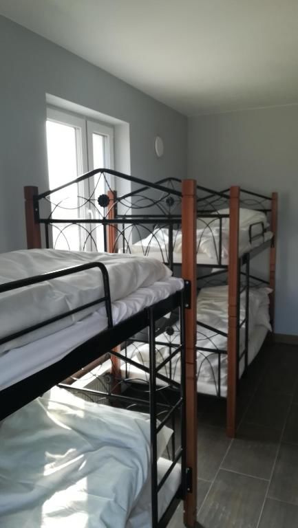 Хостелы Hostel SKALA w Wólka Kosowska Вулька-Косовска-43